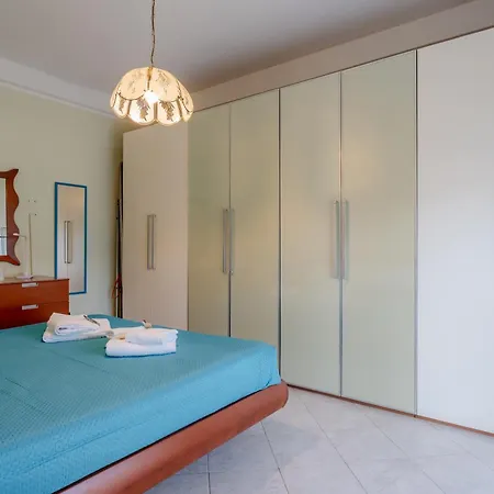 Apartamento Proffiano District Roomy Flat